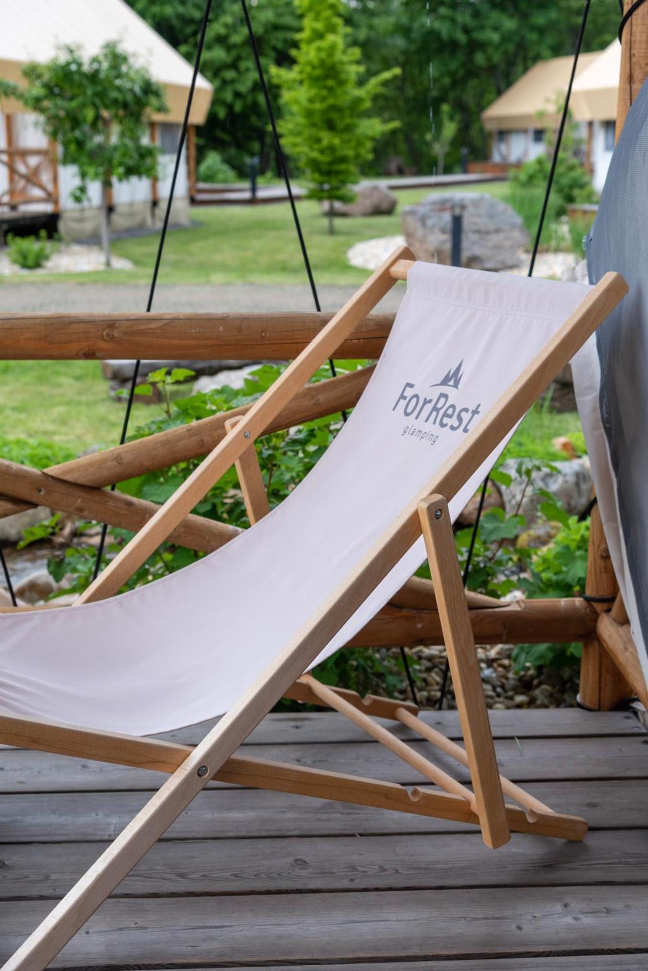 Forrest Glamping Hotell Banská Štiavnica Eksteriør bilde