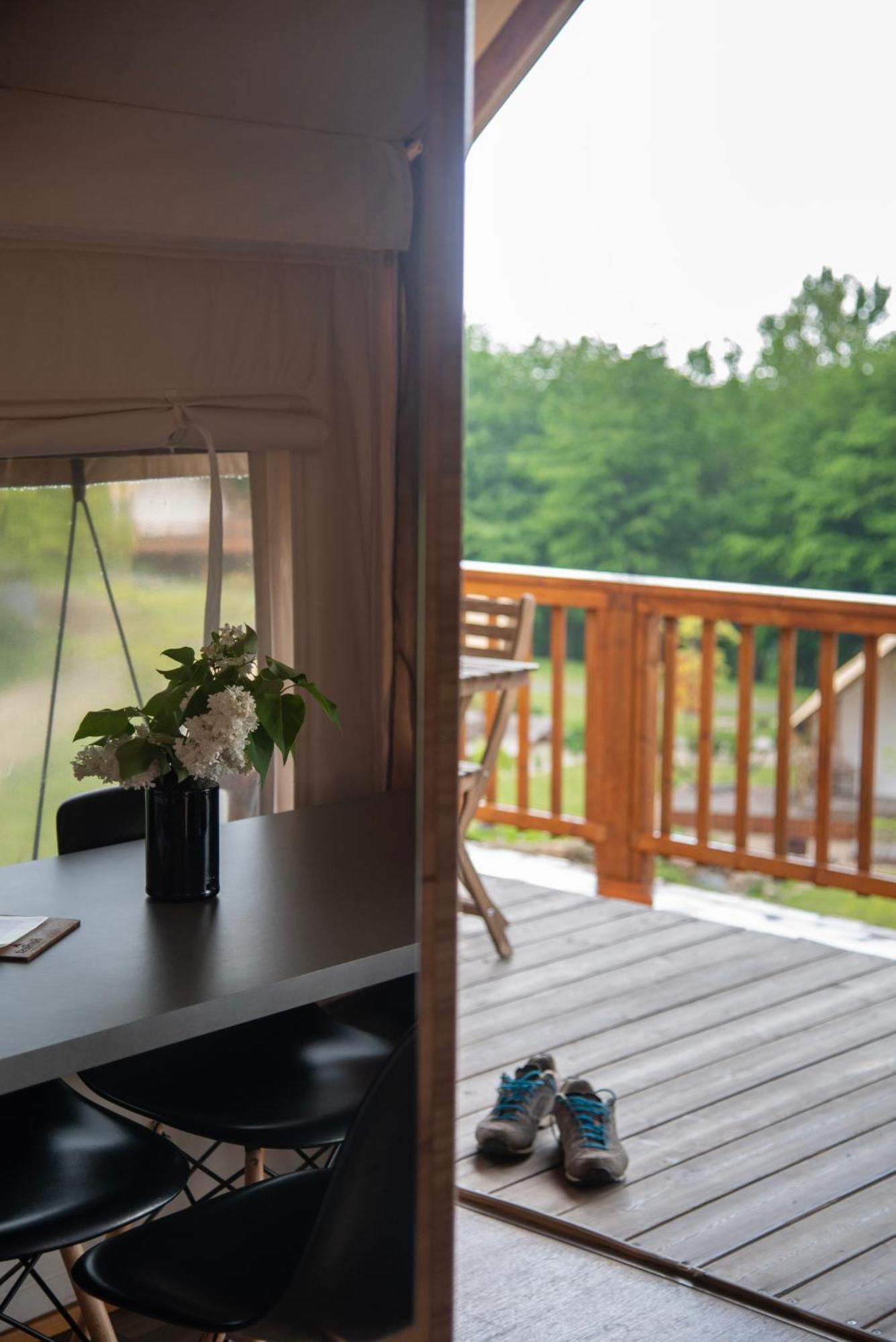 Forrest Glamping Hotell Banská Štiavnica Eksteriør bilde