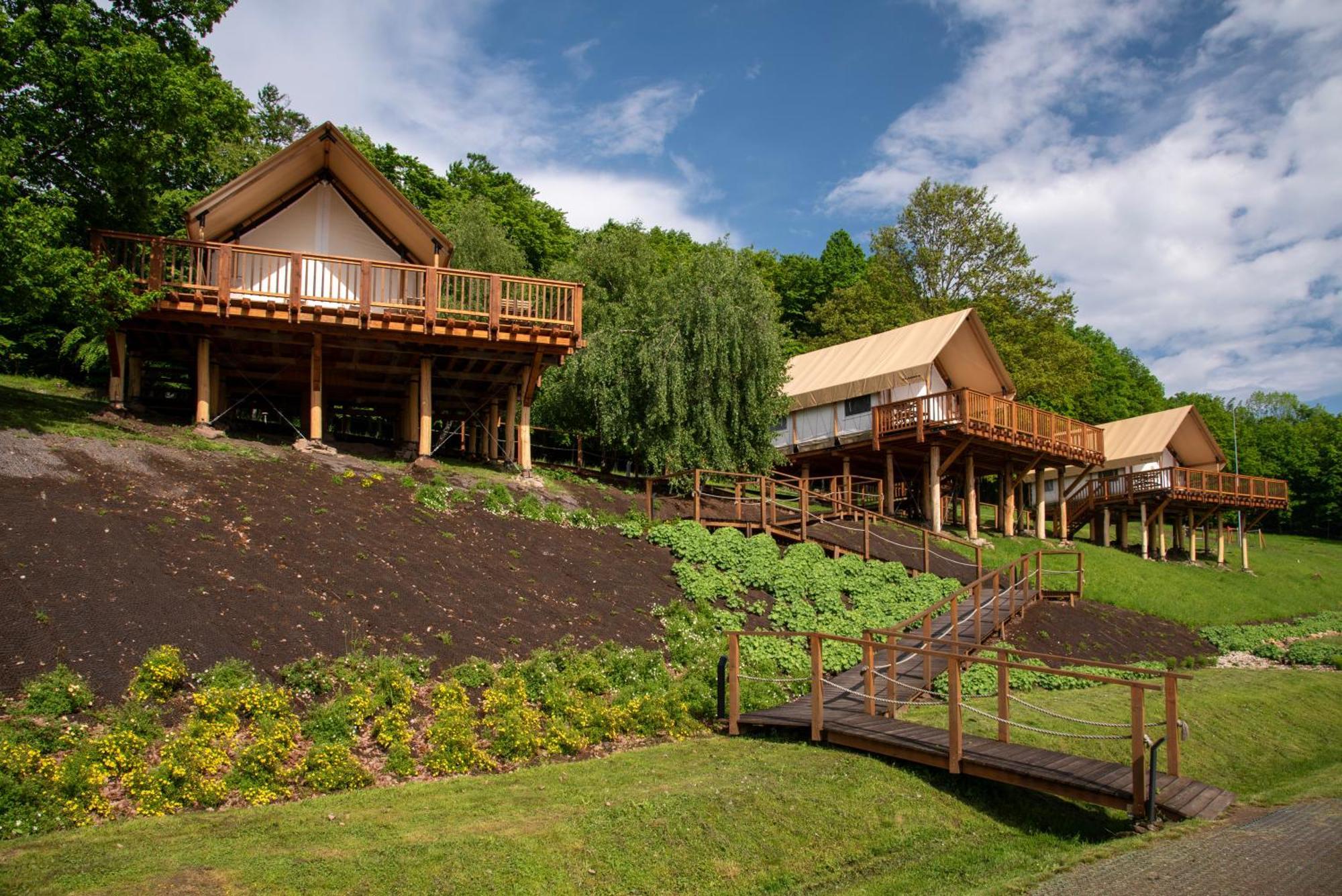 Forrest Glamping Hotell Banská Štiavnica Eksteriør bilde