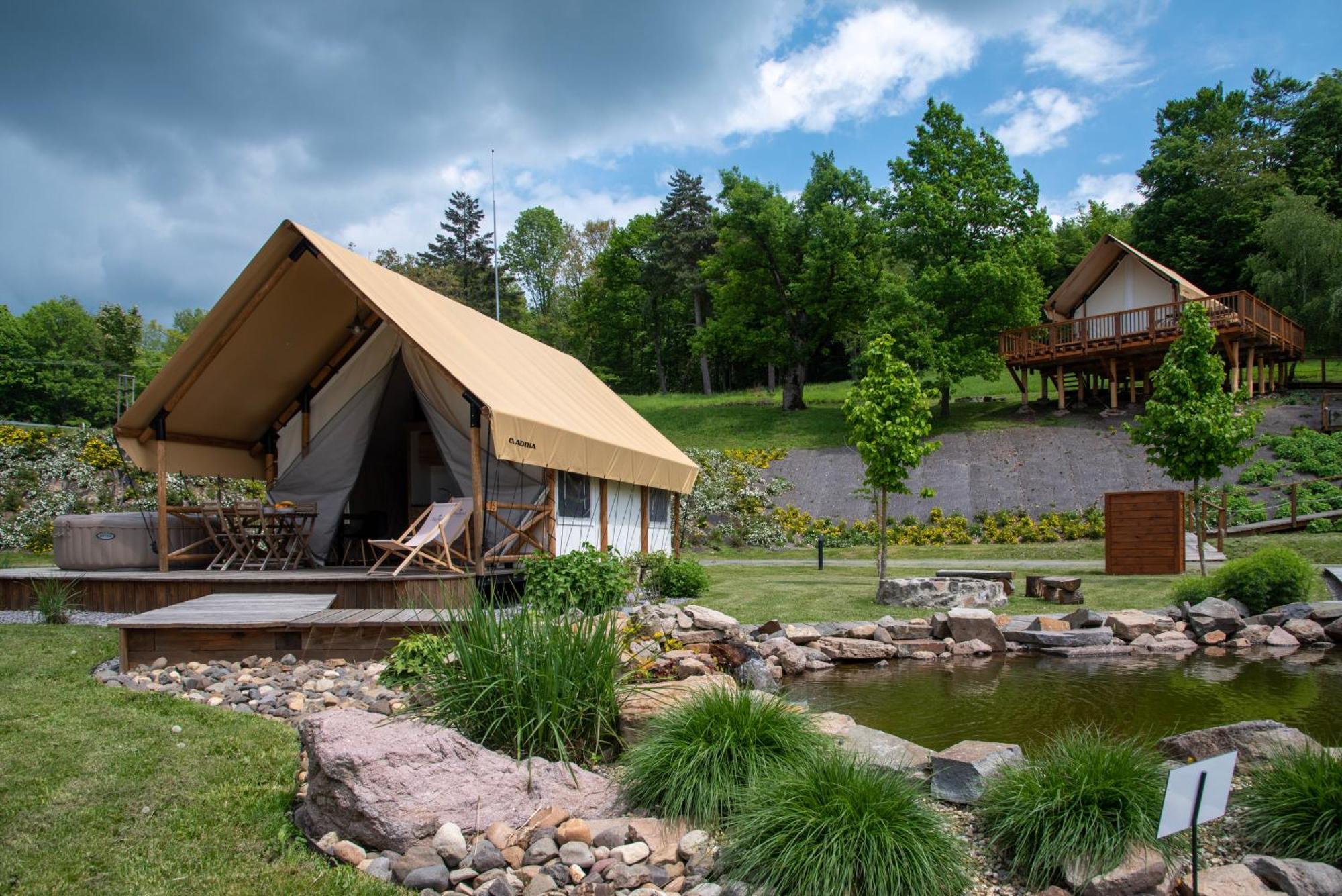 Forrest Glamping Hotell Banská Štiavnica Eksteriør bilde