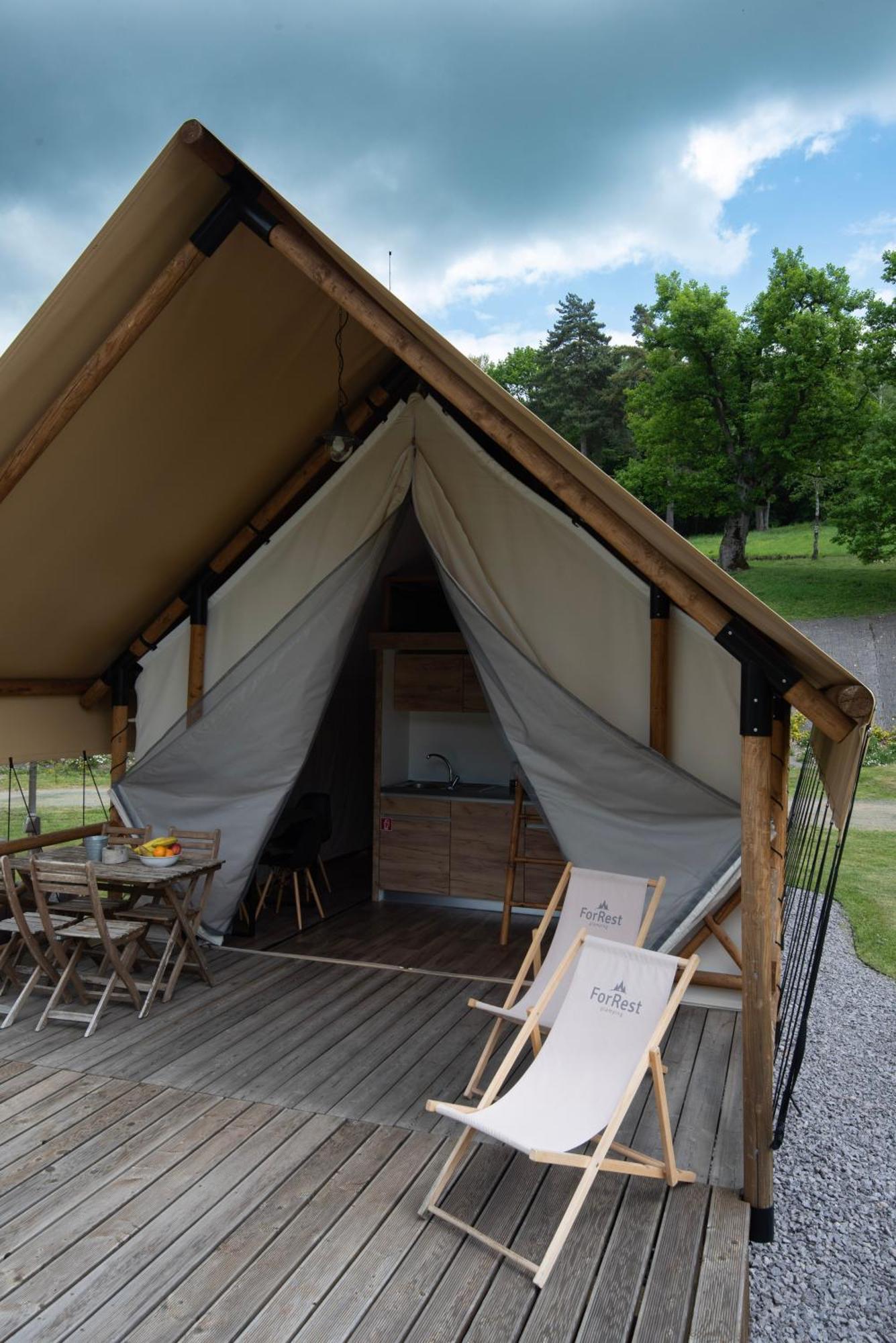 Forrest Glamping Hotell Banská Štiavnica Eksteriør bilde